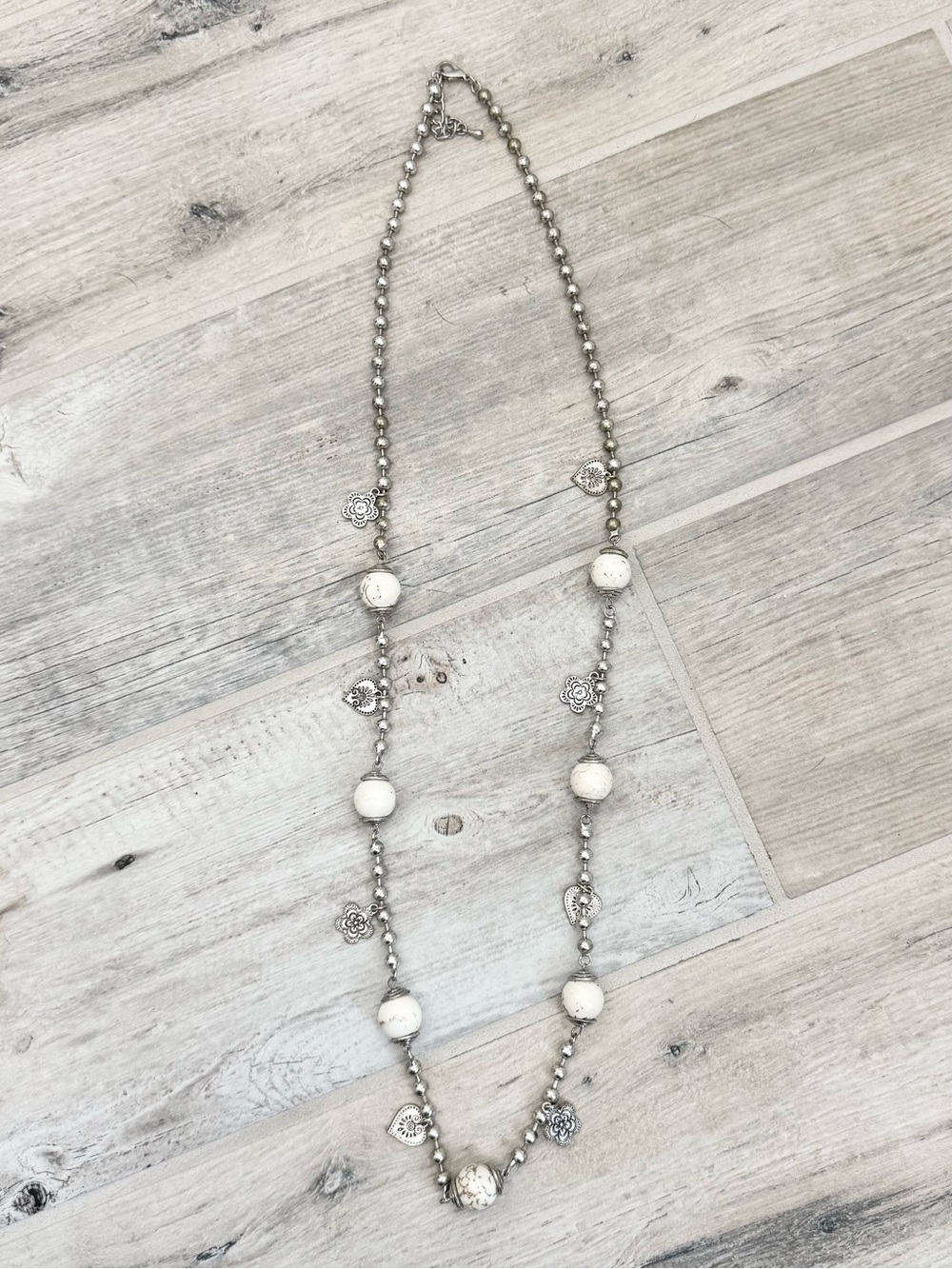 Boho Beach Stone Grey Howlite Beaded Silver Long Necklace
